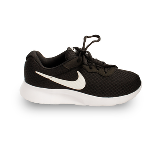 Кроссовки Мужские Nike, Черный, 40.5, Tanjun 812655-011