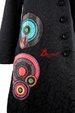 Пальто женское Desigual с принтом и вышивкой на спине, Черный, 40
