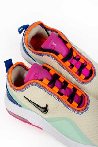 Nike youth air max best sale motion 2