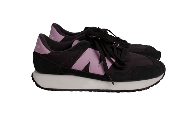 Жіночі кросівки New Balance, Мультиколор, 39